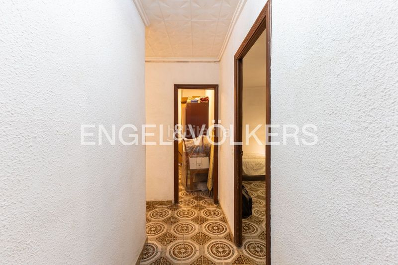 Foto ecff0b66-ae50-436d-854a-39db49922866. Casa amb calefacció a Russafa Valencia