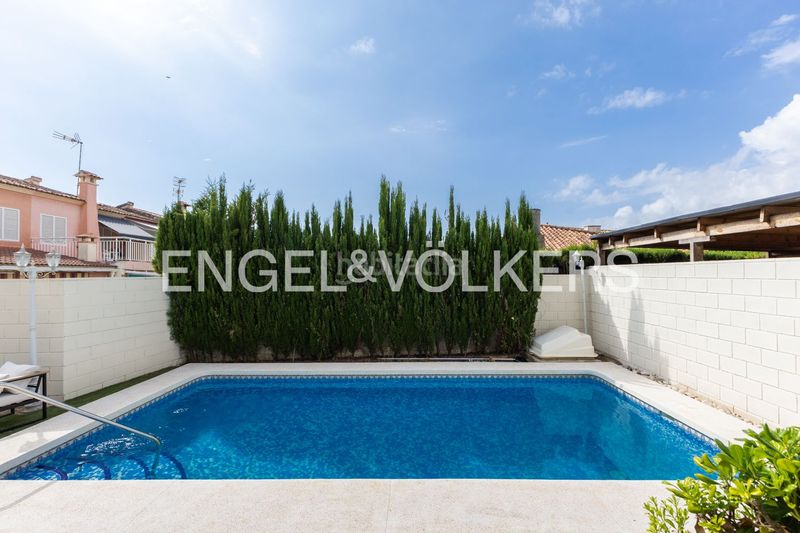 Foto 022508ab-598b-4b7e-a563-89109e4f5b37. Lloguer casa amb calefacció piscina a Daimús