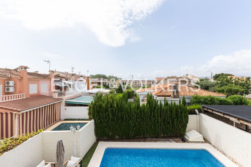 Foto ae60fabf-7701-4728-84f5-9955d99f5023. Lloguer casa amb calefacció piscina a Daimús