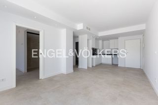 Pis a El Montgó. Exclusivo penthouse con solárium privado de 50 m en dénia