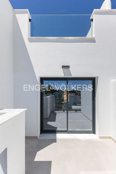 Foto a6836755-3e83-425e-b847-2819ee86c0a4. Pis amb calefacció piscina a El Montgó Dénia