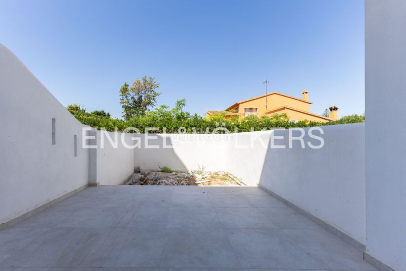 Foto e3eb4e16-c950-4e24-b72b-83bbaad52d56. Pis amb calefacció aparcament piscina a El Montgó Dénia