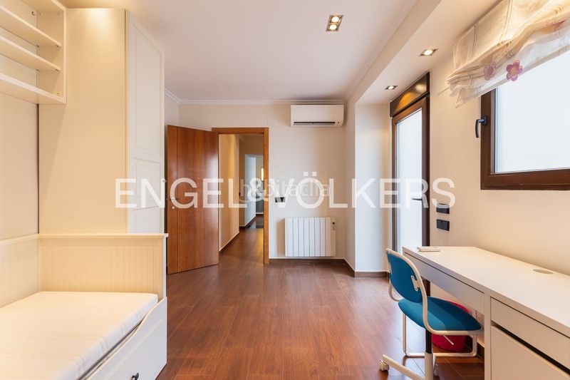 Foto cab36e62-3bc9-4da6-a347-86517b1712f5. Location duplex avec chauffage dans Sant Francesc Valencia