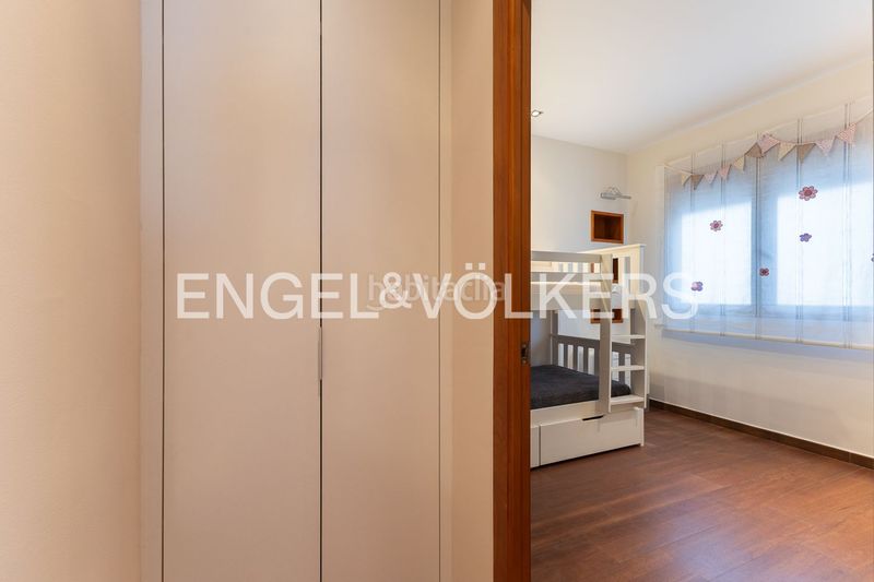 Foto f4d6363c-65a1-4e6e-abf7-1b3fae9e910e. Location duplex avec chauffage dans Sant Francesc Valencia