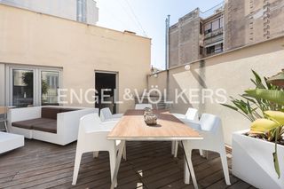 Lloguer Àtic a Sant Francesc. Ático dúplex con terraza de 47m2 en san vicente mártir  pet frie