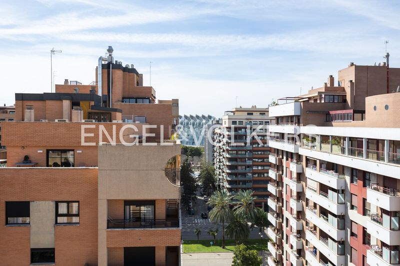 Foto 20c26ca7-35a8-4537-8489-5207dc6ea2bb. Pis amb calefacció a Penya-Roja - Avda. Francia Valencia