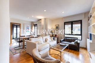 Appartamento in Russafa. Exclusivo apartamento  con dos balcones en calle sueca, pleno co