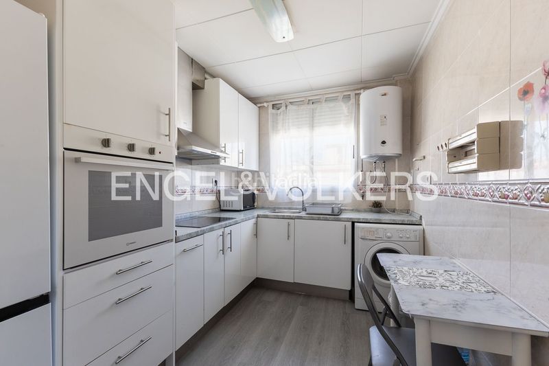 Foto c8de71cd-a613-435d-ab9b-23d991c3f5b0. Pis amb calefacció a L´Illa Perduda Valencia