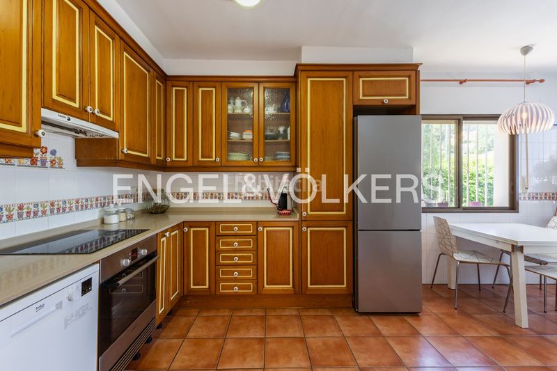 Foto 1f992c10-376a-437a-8c6c-df0b18dd07e1. Casa amb calefacció aparcament piscina a El Montgó Dénia