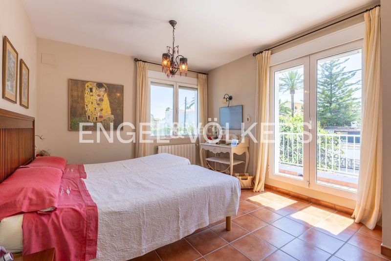Foto a174138c-9c3f-4a5d-91e2-ee396ac309df. Casa amb calefacció aparcament piscina a El Montgó Dénia