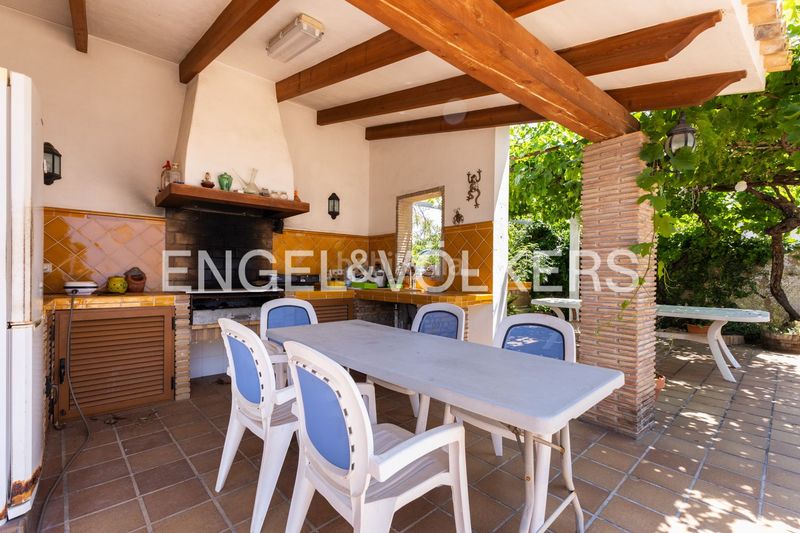 Foto ddc5fa25-8390-4186-9b5b-5b841db0c903. Casa amb calefacció aparcament piscina a El Montgó Dénia