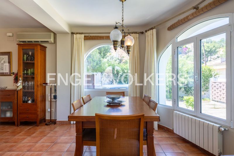 Foto eb67b602-a297-4ead-9f65-787b99501046. Casa amb calefacció aparcament piscina a El Montgó Dénia