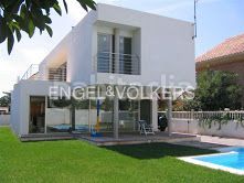 Foto 31245f50-bf1a-43d8-8175-9b5b23f80cb9. Alquiler casa excepcional residencia de lujo con piscina privada en Sagunt