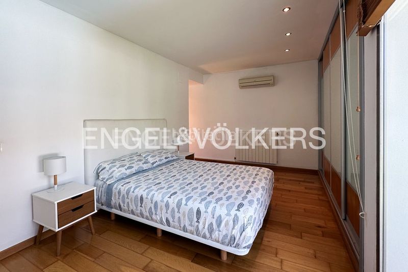 Foto a8c5b4a2-d8f5-4a43-999b-e0eea86372f6. Alquiler casa excepcional residencia de lujo con piscina privada en Sagunt