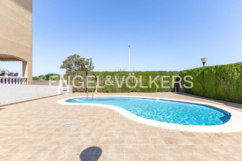 Foto 942af5be-6a1b-4895-8a0a-ee748da22b3c. Affitto duplex con riscaldamento parcheggio piscina in Puçol