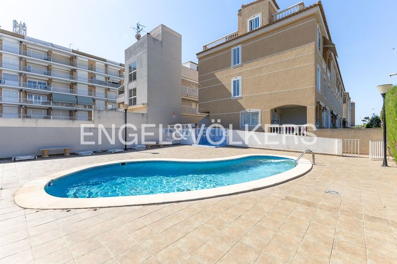 Foto b6b7474c-3fc4-43e8-84d0-cc0bafb8409b. Affitto duplex con riscaldamento parcheggio piscina in Puçol