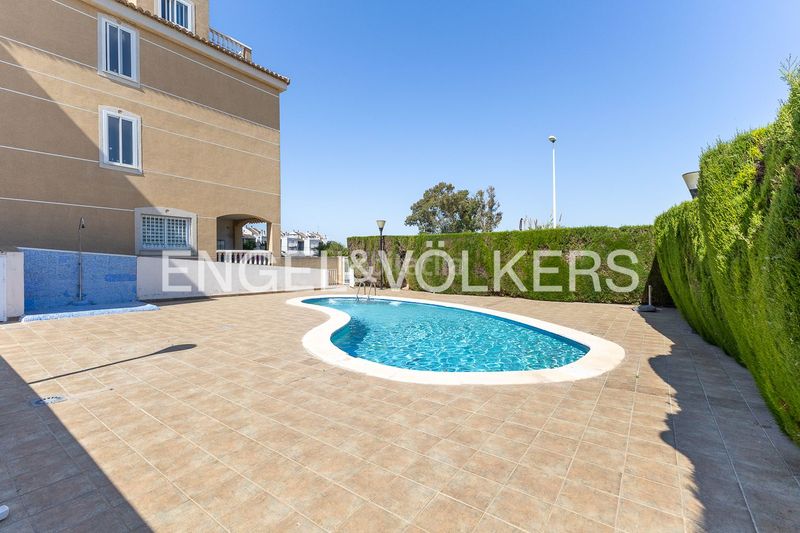 Foto ea0ec08d-27e2-4efb-8337-dbe742a134ff. Affitto duplex con riscaldamento parcheggio piscina in Puçol