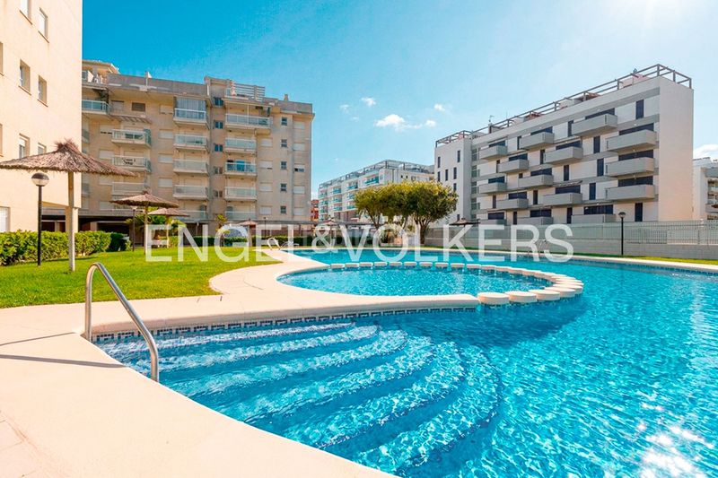 Foto 47d1f8b7-52a4-425c-b360-b7739674e48b. Miete etagenwohnung mit heizung parking pool in Daimús