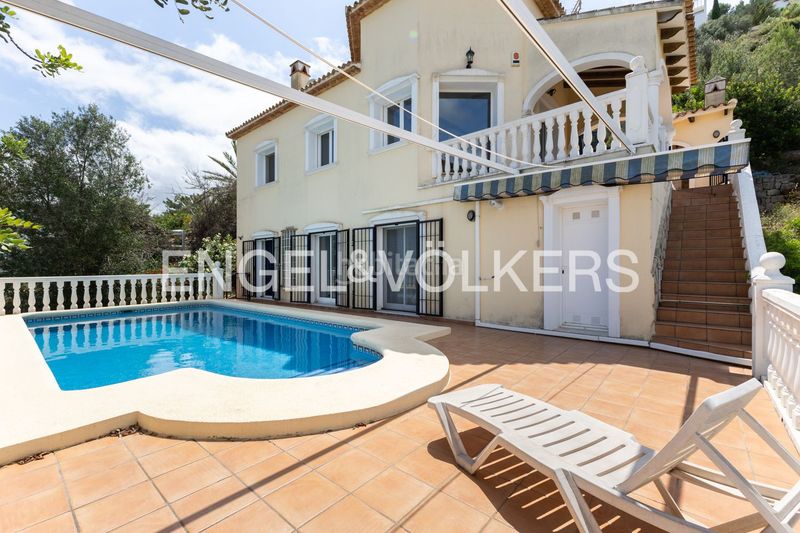 Foto 539c97cf-5ebb-48da-b0c1-a08bb3058b85. Casa amb calefacció piscina a Pedreguer