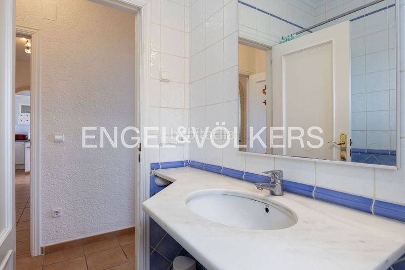 Foto 81dc9fa6-fb12-4f45-ace5-9f8ca567e9e3. Casa amb calefacció piscina a Pedreguer