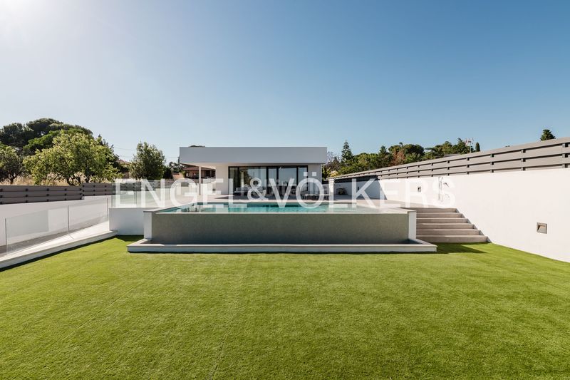 Foto ddbd280e-d5ec-4cb6-a440-57361462821b. Casa amb calefacció aparcament piscina a La Loma-Las Lomas Náquera