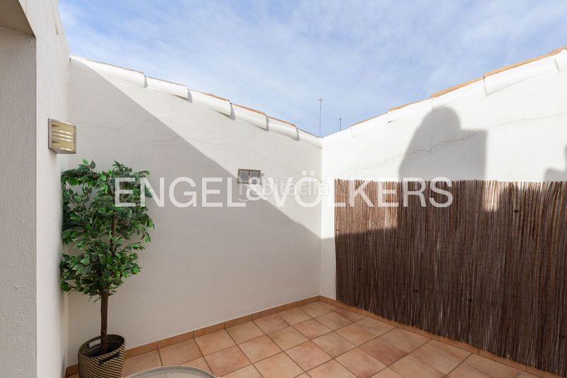 Foto 20791aa9-cad9-4814-83b1-019be0e91e4a. Àtic amb calefacció piscina a La Roqueta Valencia