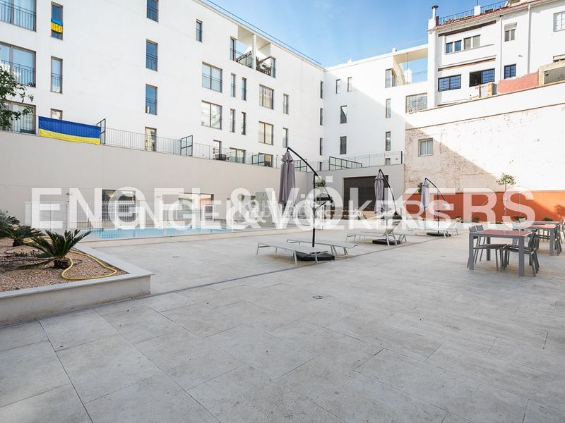 Foto f624a382-4cc0-44b2-86db-da940e415b5d. Àtic amb calefacció piscina a La Roqueta Valencia