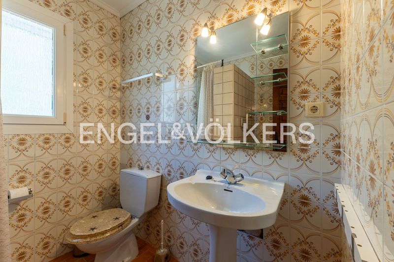 Foto 86ca7724-ae86-4534-923a-1f3948e3c3ef. Casa amb calefacció aparcament piscina a El Montgó Dénia
