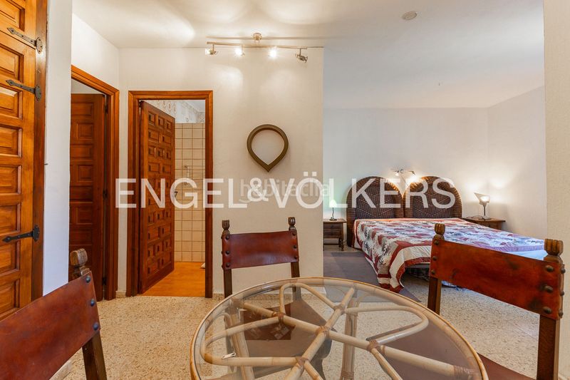Foto f7e88e53-b35a-4822-9bef-436c24507959. Casa amb calefacció aparcament piscina a El Montgó Dénia