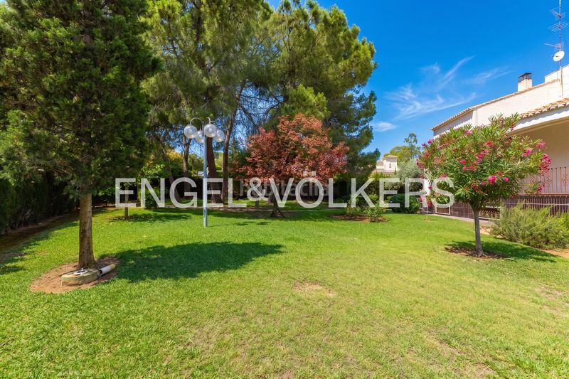 Foto 5acc1e6e-61bb-440c-b0c7-3d92cb429371. Casa amb calefacció aparcament piscina a Olimar-Carambolo-Atalaya de Levante Chiva