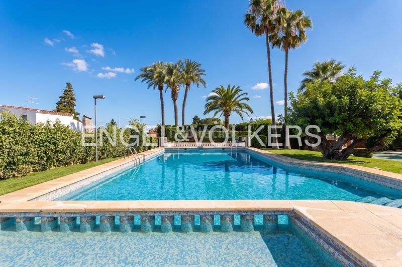 Foto 64b69b7f-5d59-4b0e-8cd1-2e78ce21423f. Casa amb calefacció aparcament piscina a Olimar-Carambolo-Atalaya de Levante Chiva