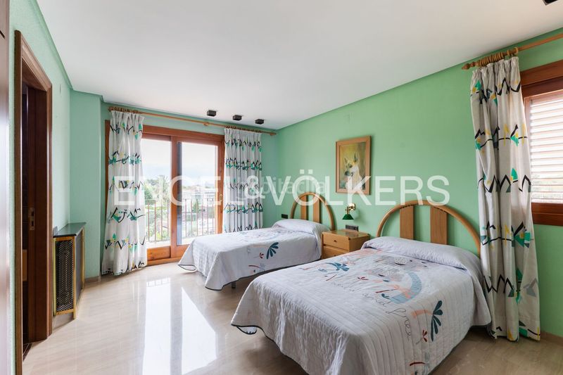 Foto 8f9ac163-f5ea-42dd-86af-6094b3796538. Casa amb calefacció aparcament piscina a Olimar-Carambolo-Atalaya de Levante Chiva