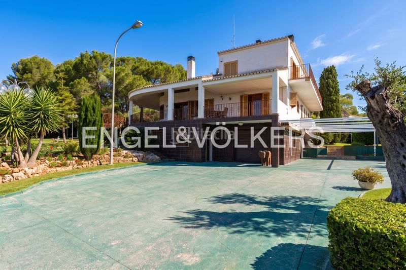 Foto c2c14d38-d561-4558-ae54-9684cfd03797. Casa amb calefacció aparcament piscina a Olimar-Carambolo-Atalaya de Levante Chiva