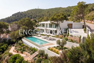 Terreny residencial a Carcaixent. Parcela en pendiente de montaña en la urb. vall daigües vives de