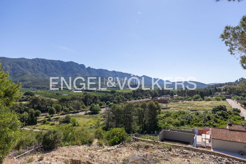 Foto 0634ab11-94fa-4ff0-bbce-2f5c8b59a729. Terreny residencial a Carcaixent