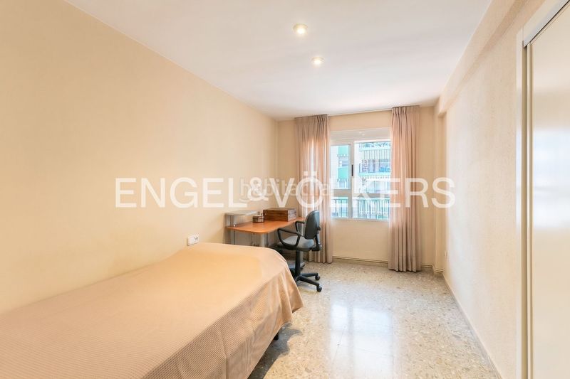 Foto e8f26cfb-3997-40cf-a47e-7fdb9c336ac1. Pis amb calefacció a Jaume Roig Valencia