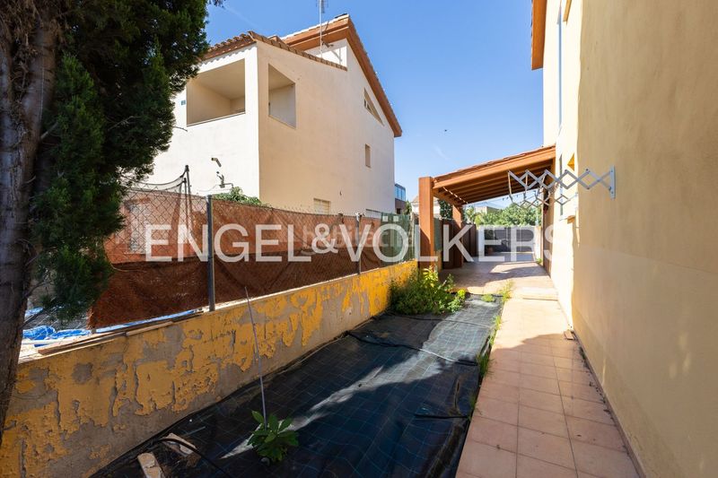 Foto e7cc0abf-9734-4db5-8315-37f4429c8a80. Casa amb calefacció a La Conarda-Montesano Bétera