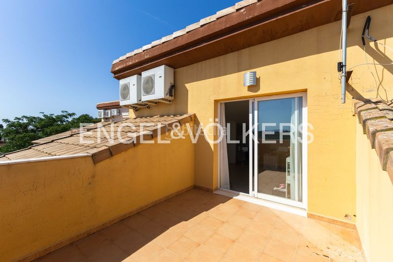 Foto fda870ac-e8f9-4748-8e2c-84ad7afd0684. Casa amb calefacció a La Conarda-Montesano Bétera