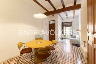 Pis a Carrer dels Àngels