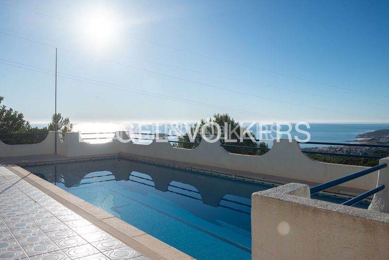 Foto 327af776-155a-474c-b8bc-5ed1a455e2fd. Casa amb calefacció piscina a Alcossebre