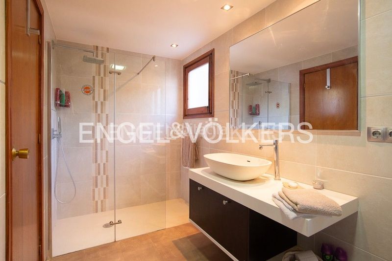 Foto a4c41ec2-d5d8-4948-aa07-9aca6f995b93. Casa amb calefacció piscina a Alcossebre