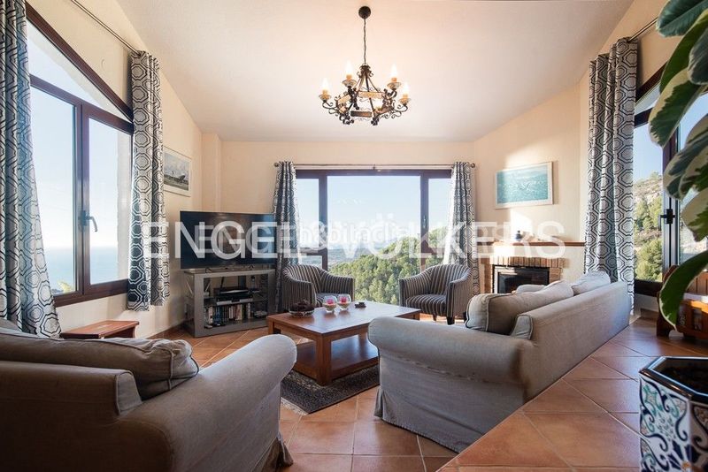 Foto f7ff0266-55dd-43a7-aba6-018ad6d6e86b. Casa amb calefacció piscina a Alcossebre