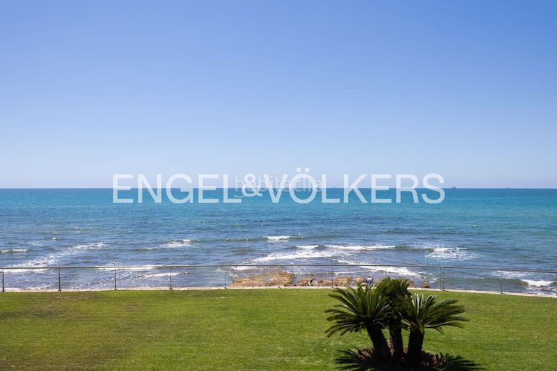 Foto 152ae9c9-af19-4edd-b3be-05990e17287a. Rent semi detached house with heating parking pool in Oropesa del Mar