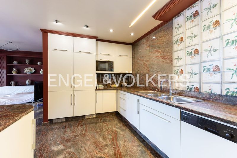 Foto 4505a60d-9775-408f-aae2-aed40c35206c. Rent semi detached house with heating parking pool in Oropesa del Mar