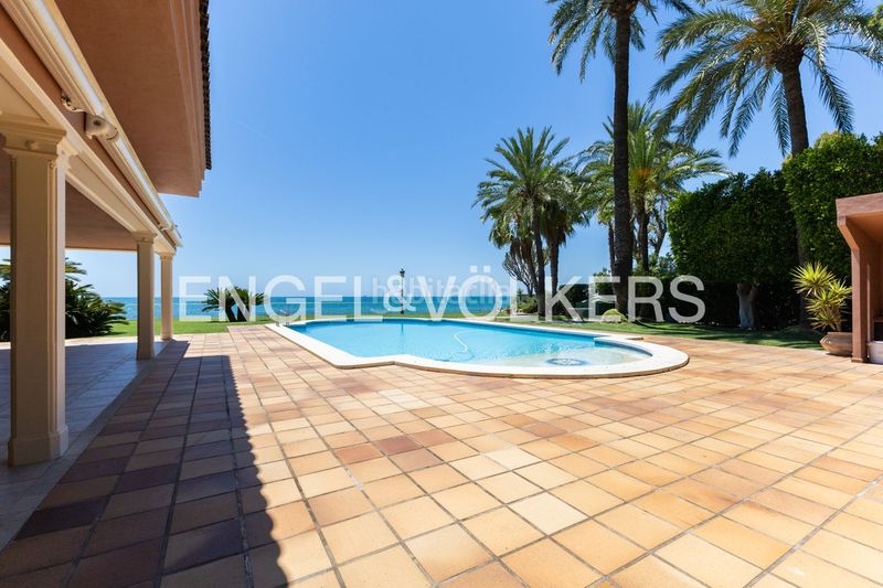 Foto 5c76e483-13c9-4436-951f-a66dc70af622. Rent semi detached house with heating parking pool in Oropesa del Mar