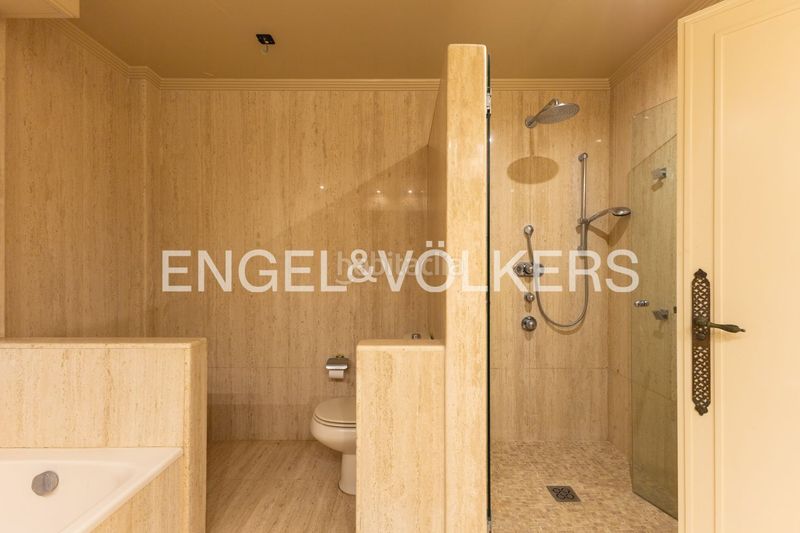 Foto 75d39510-7546-4cc0-89fd-0a98204d58d1. Rent semi detached house with heating parking pool in Oropesa del Mar