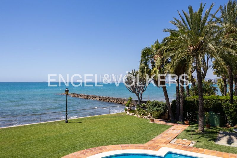 Foto 8691b850-d6ee-45c1-a200-96c131140e19. Rent semi detached house with heating parking pool in Oropesa del Mar