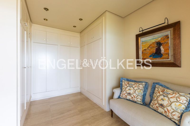 Foto 9445ec78-9135-46d1-acb4-05c39854a7de. Rent semi detached house with heating parking pool in Oropesa del Mar