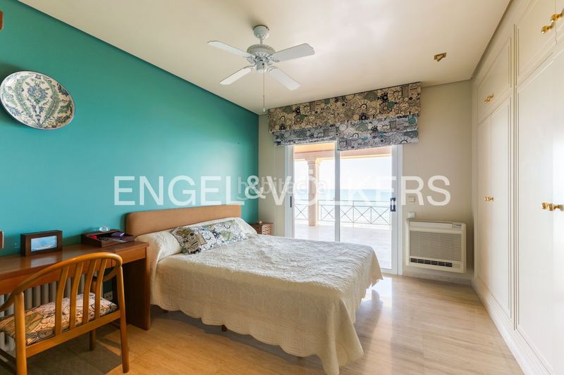Foto acabcae6-1383-45b0-b508-b909aa2246a1. Rent semi detached house with heating parking pool in Oropesa del Mar