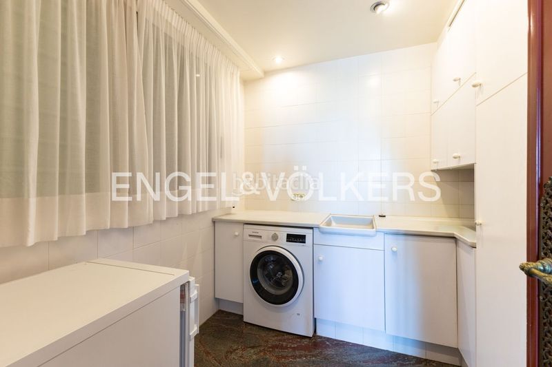 Foto b2aa1c7a-839a-4c24-9153-28f66dd3a231. Rent semi detached house with heating parking pool in Oropesa del Mar